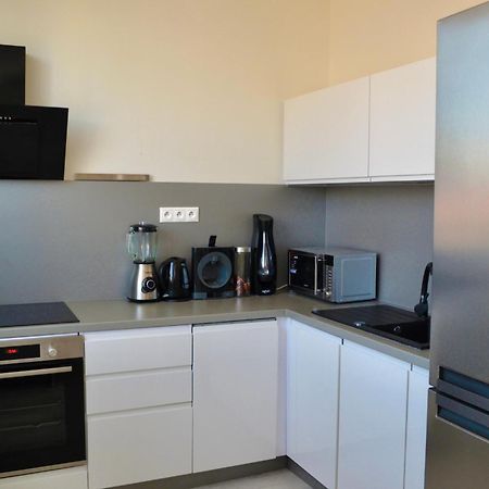 Palace Hill Apartment 3L โปปรัด ภายนอก รูปภาพ